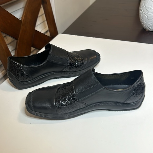 RIEKER Black Leather Flats Anti-Stress Slip-on Comfort Driving Loafer Shoes - Picture 11 of 16